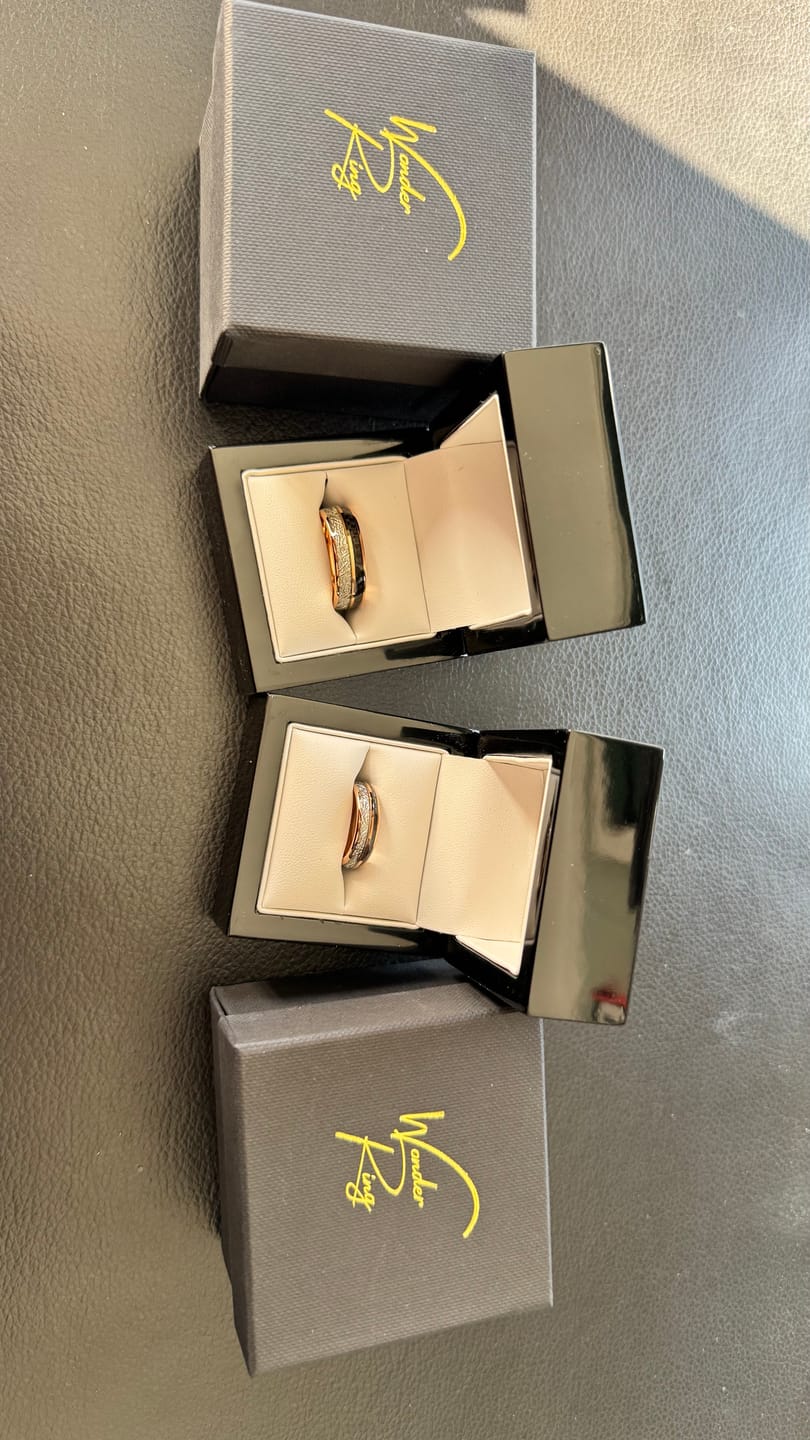 Customer photo review of The Rosie Black Wonder Ring Set