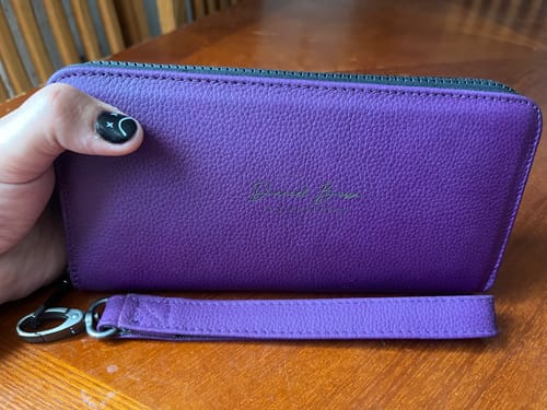 Gerardo R. review of Cartera Sonora Grape image 1 out of 1