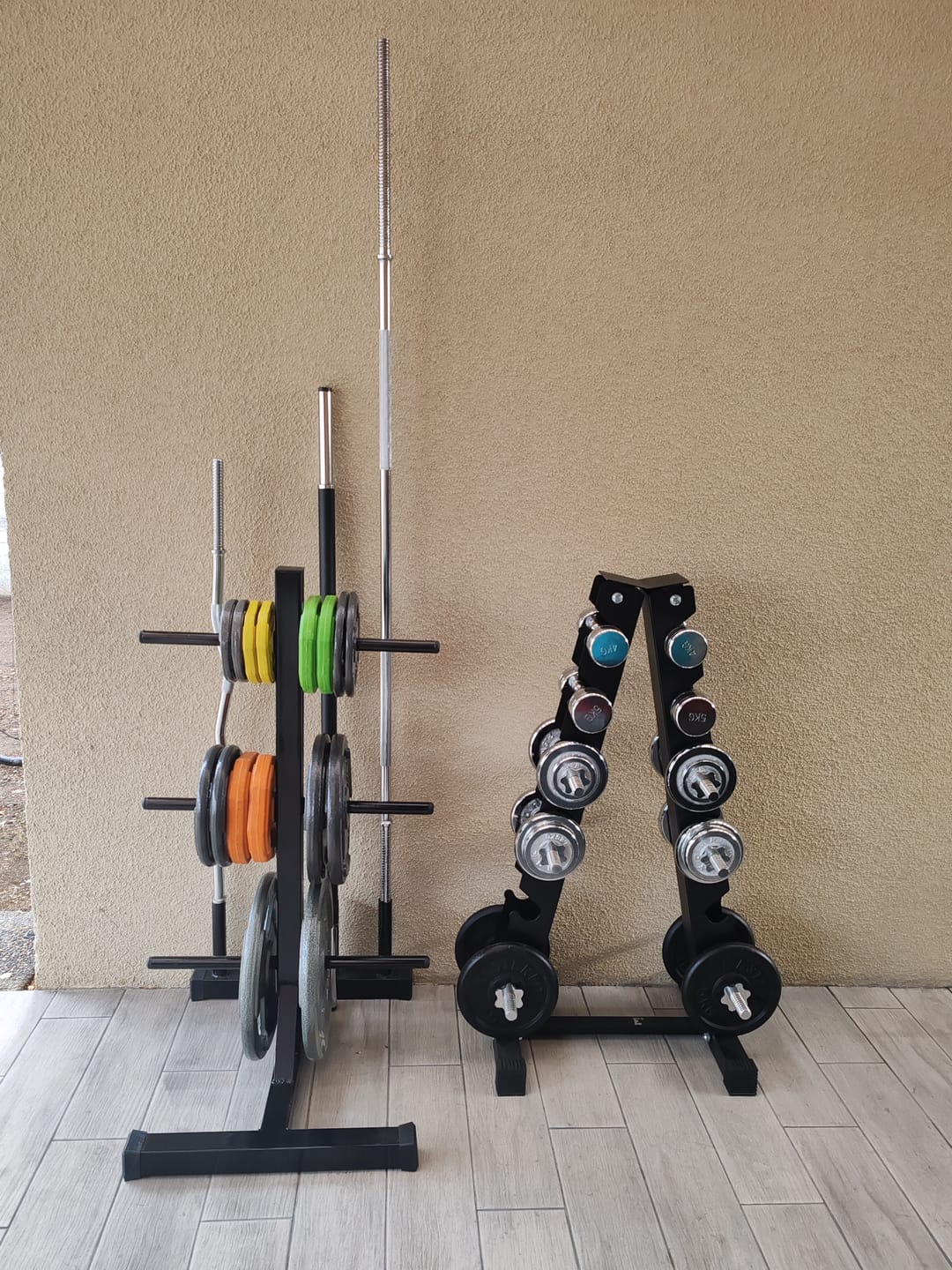 Customer photo review of Rack de Almacenamiento Mancuernas Triangular IRONSIDE