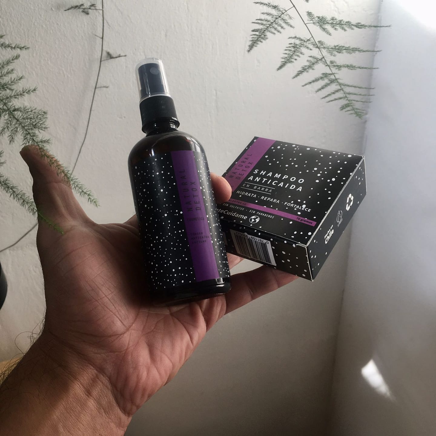 Customer photo review of Rutina Shampoo anticaída y Tónico Anticaída capilar. Esta rutina esta con despacho 🚚 gratis a todo Chile.
