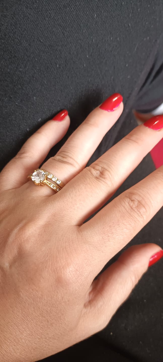 Customer photo review of Inel Crystals - Gold