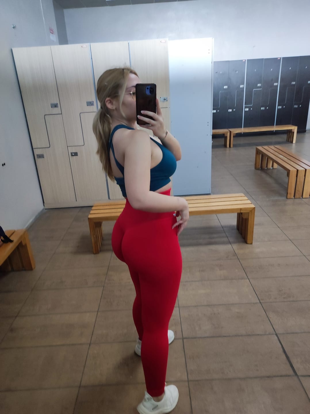Customer photo review of Leggings Push Up All-Up Rosso Lampone