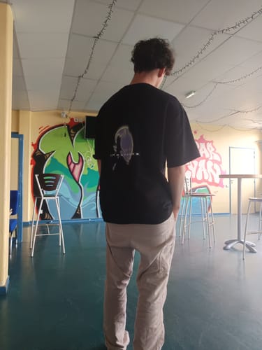 Customer photo review of T-shirt 02