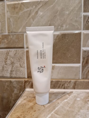 Customer photo review of BEAUTY OF JOSEON Relief Sun Rice & Probiotics SPF 50 kremas nuo saulės