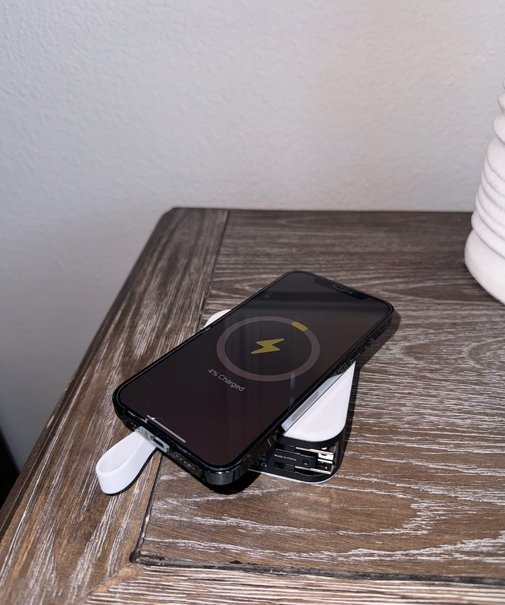 Customer photo review of TravelVolt® GO (5-in-1 Travel Charger)