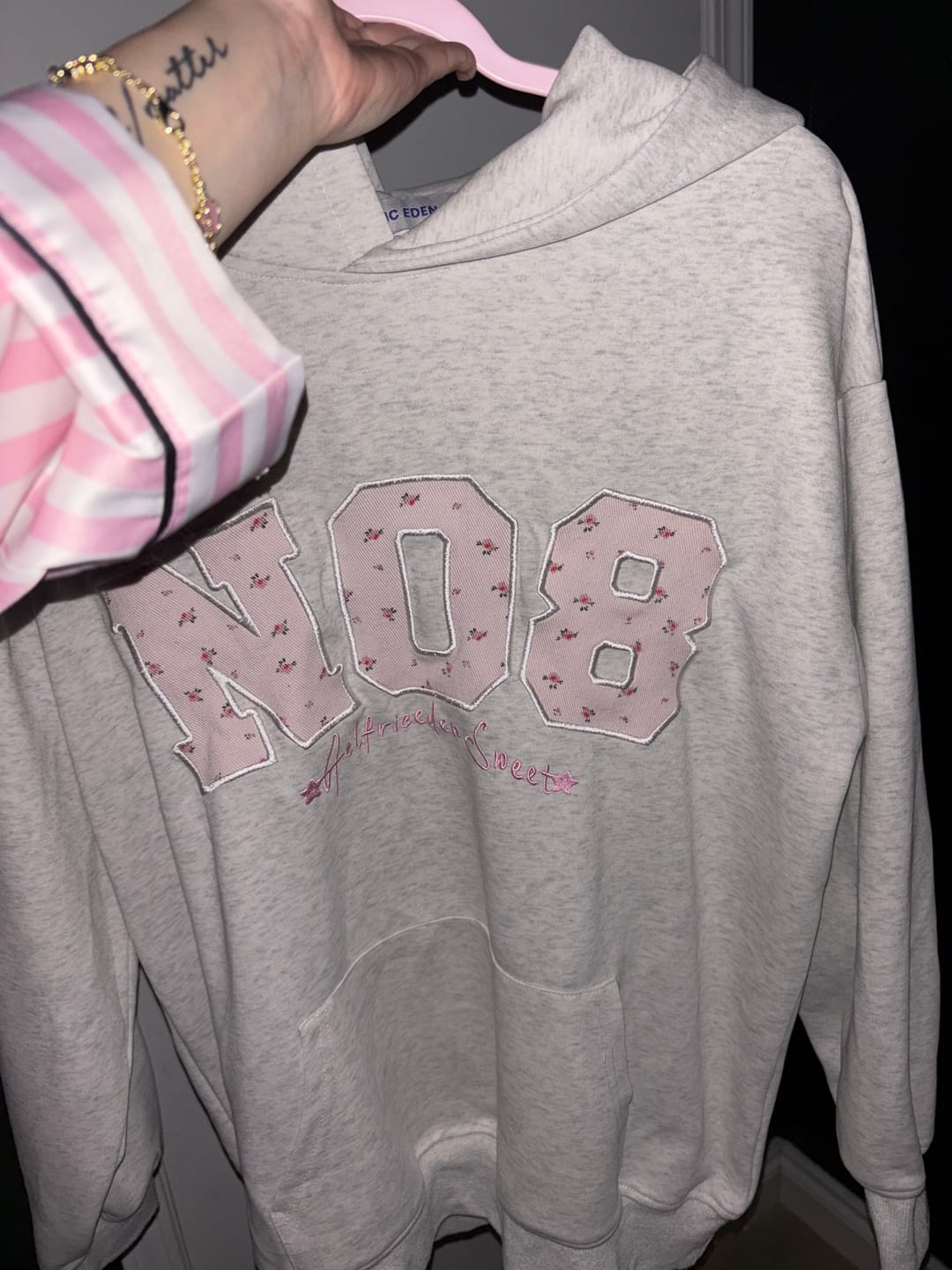Customer photo review of Aelfric Eden Oversized N08 Graphic Hoodie