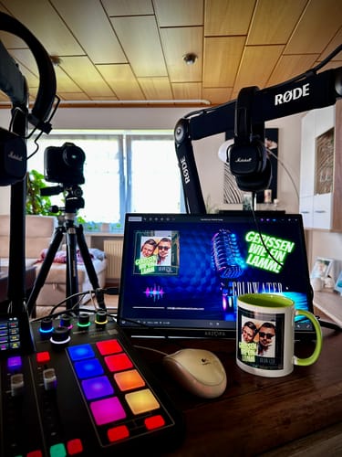 Customer photo review of TassenExpress - Becher Keramik Tasse mit Logo bedruckt 325ml Firmenlogo