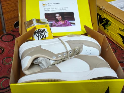 Customer photo review of SNIPER Walnut Beige Men's casual sneaker