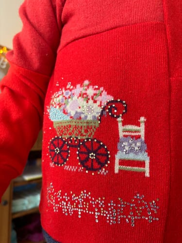 Customer photo review of B-Ware Kaschmir NoWaste Pullover 122/128