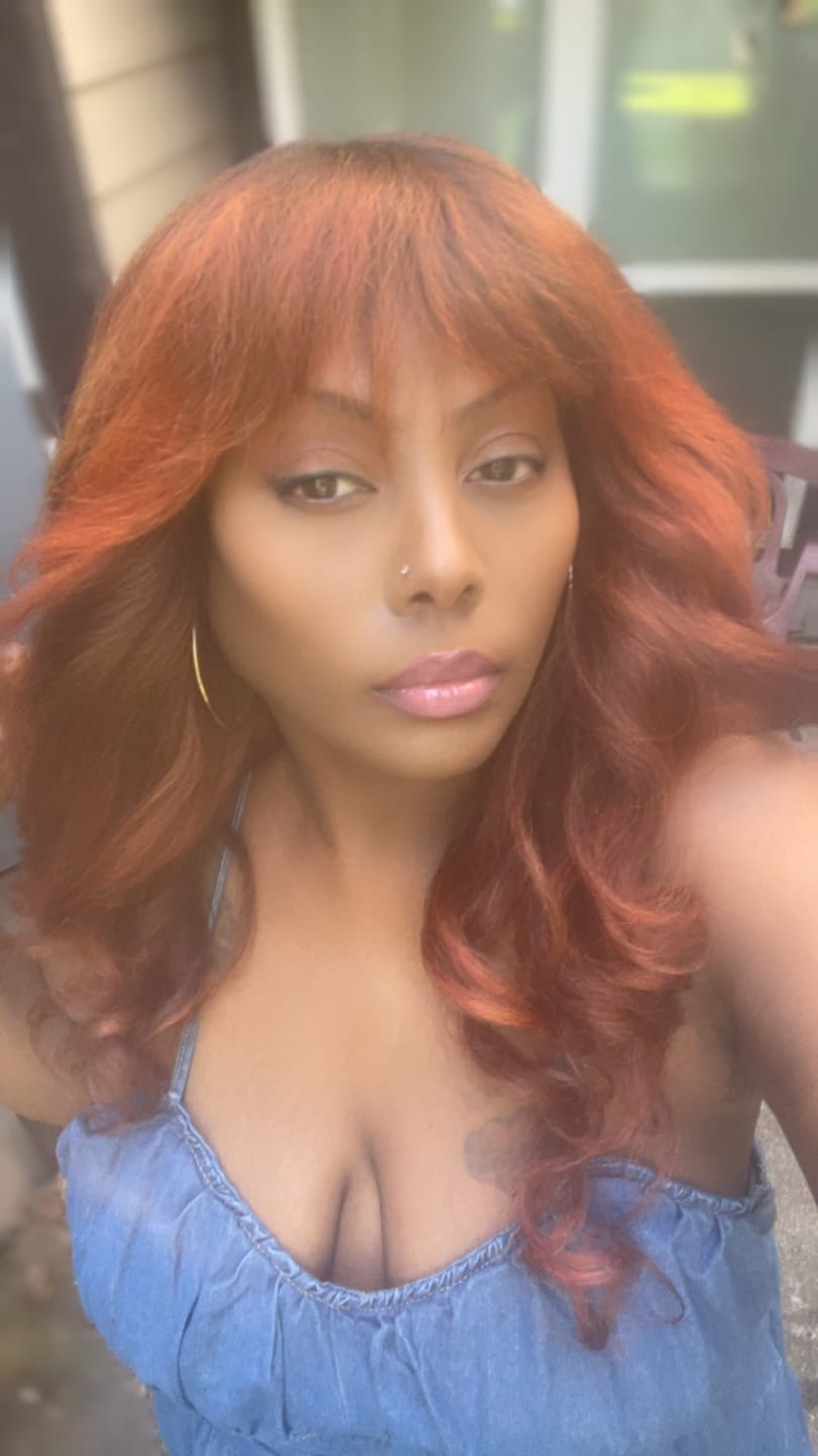 Customer photo review of Sensationnel Dashly Full Wig - UNIT 21