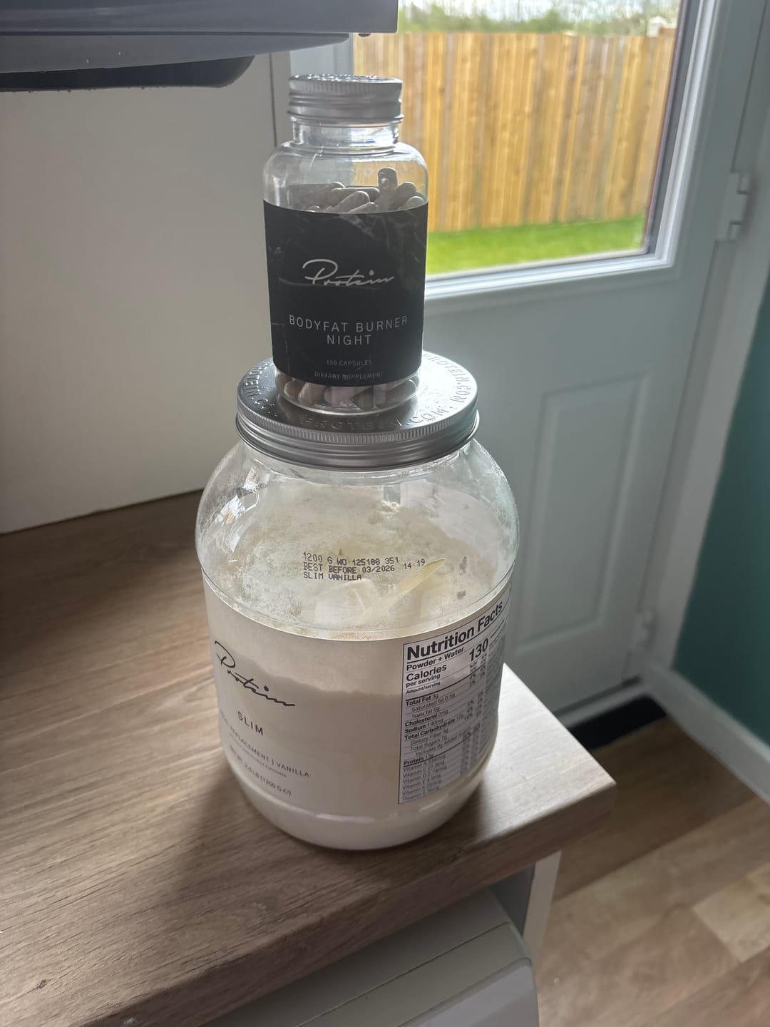 Customer photo review of Bodyfat Burner Night | 150 Capsules