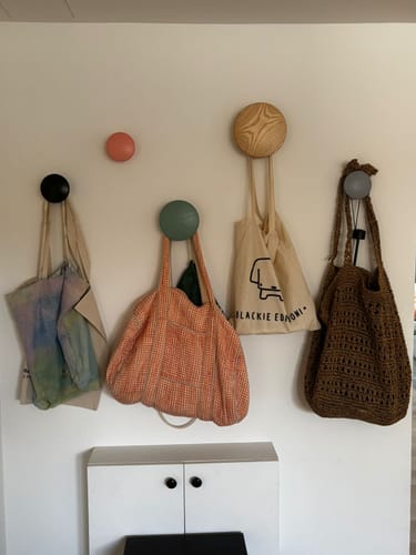 Customer photo review of Set Of 5 Solid Wood Hanger Ch-029-Multi