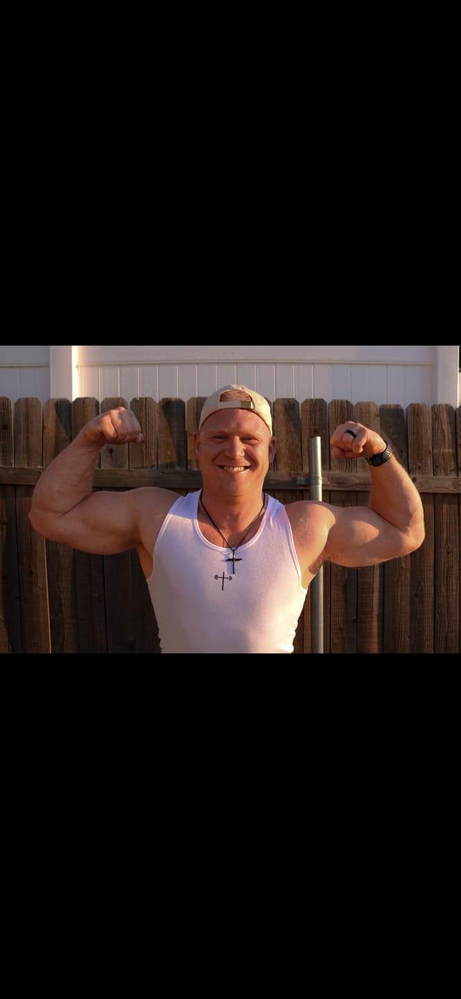 Customer photo review of Ribbed Tank