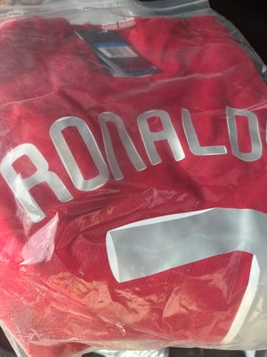 Customer photo review of Ronaldo 2008 - Manga Larga