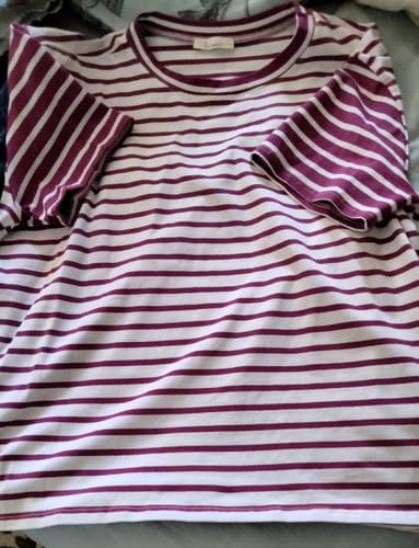 Customer photo review of Contrasting Stripes Short Sleeve Tee