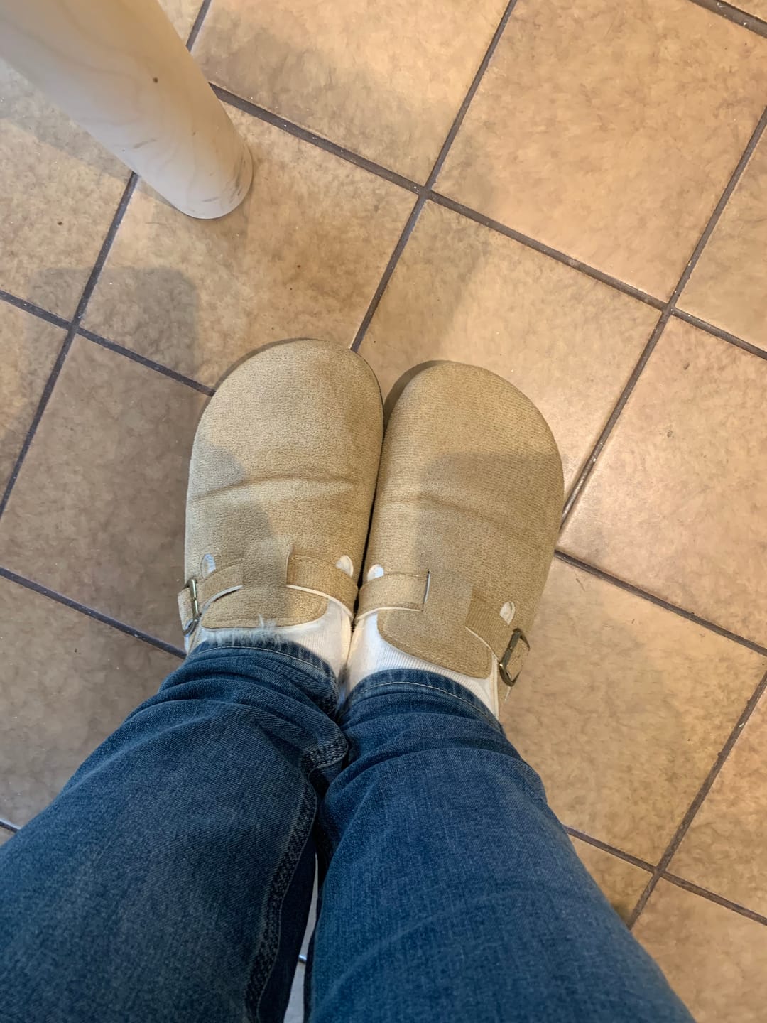 Customer photo review of Elle Suede Clogs