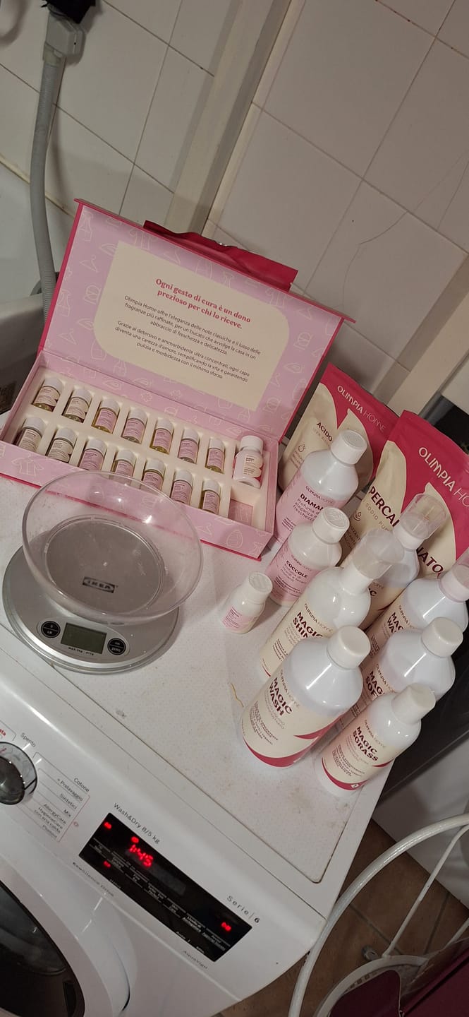 Customer photo review of Discovery Kit Laundry Collection – 14 Fragranze + Magic Wash & Soft