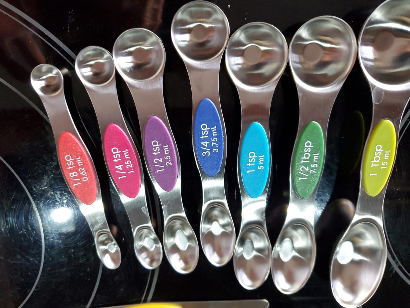 Customer photo review of Stainless Steel Magnetic Measuring Spoons Set