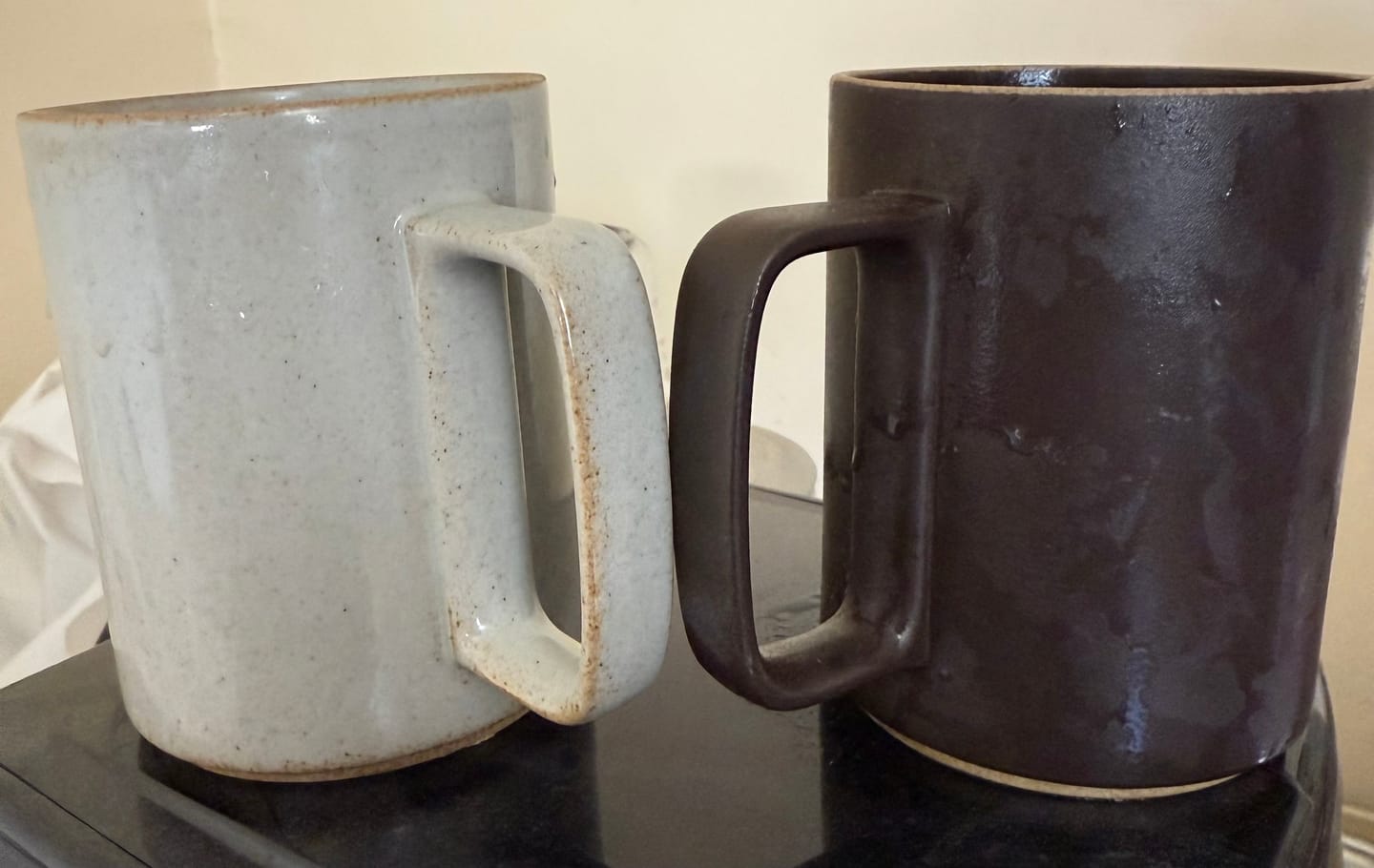 Customer photo review of Mug in Gloss Gray