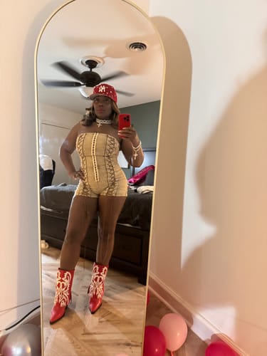 Customer photo review of ESPERANZA-RED WESTERN BOOTIE