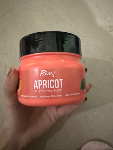 Customer photo review of Rivaj Apricot Scrub 400ml