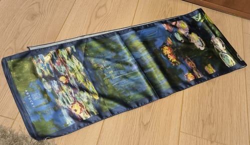 Customer photo review of Monet Water Lilies Fular, 1914