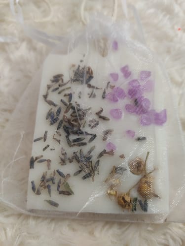 Customer photo review of Fragancia LAVANDA & MANZANILLA