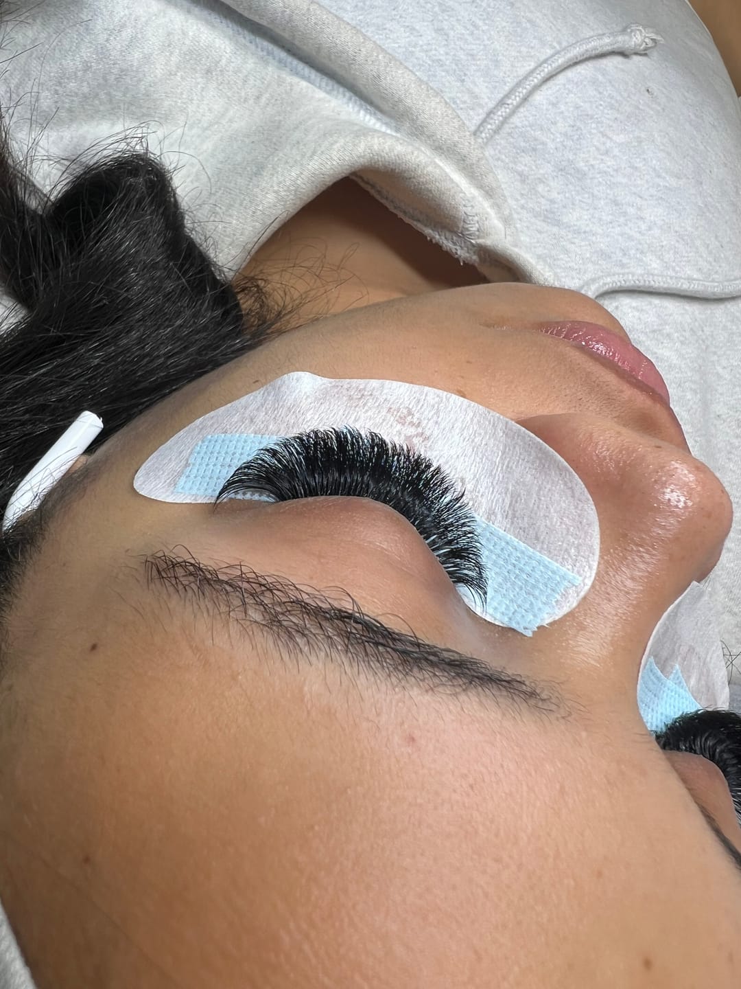 Customer photo review of Cashmere Volume Lash Extensions 0.07mm