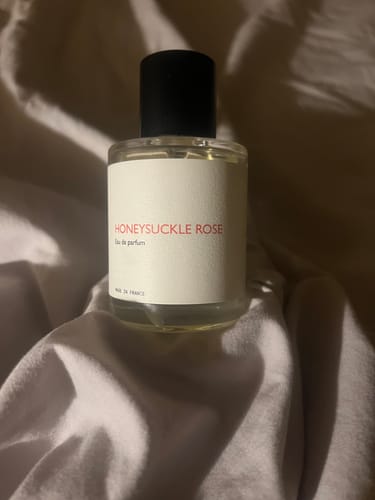 Customer photo review of Honeysuckle Rose