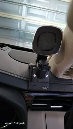 Customer photo review of ClicOn No Holes Right Hand Dash Mount for Toyota Landcruiser 300 (21-25)