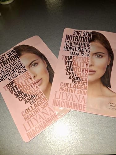 Customer photo review of Ниацинамид Ампула Маска за Хидратация и Сияние Chamos by Lilyana