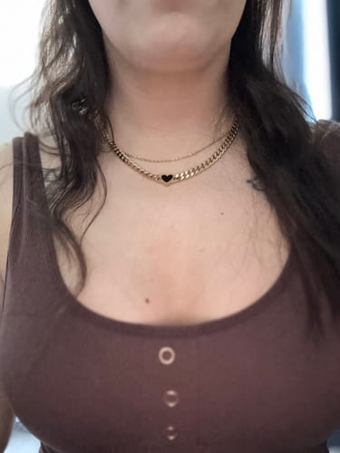 Customer photo review of Bella heart