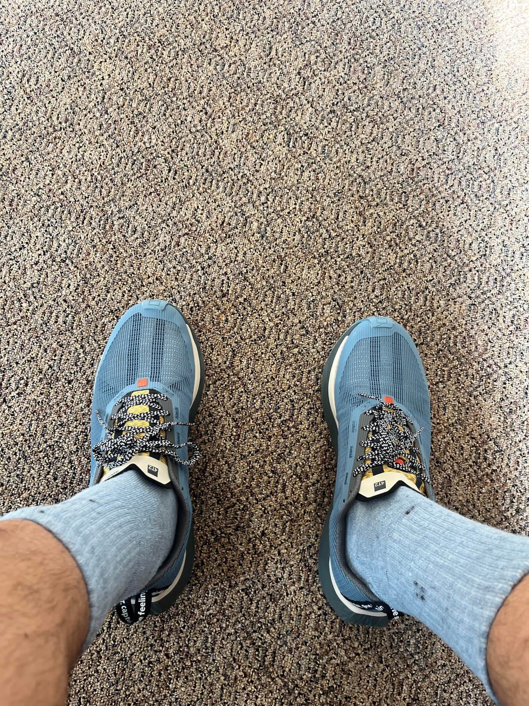 Customer photo review of weekdays, kind of blue.