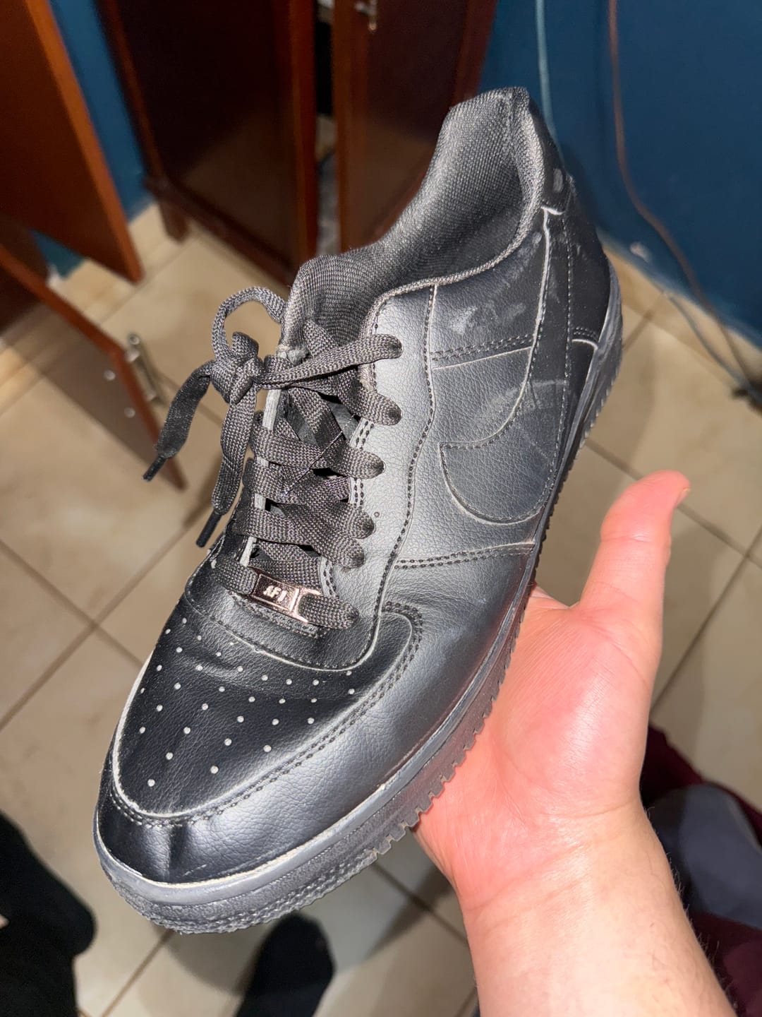 Customer photo review of Tenis 270 Negro Total