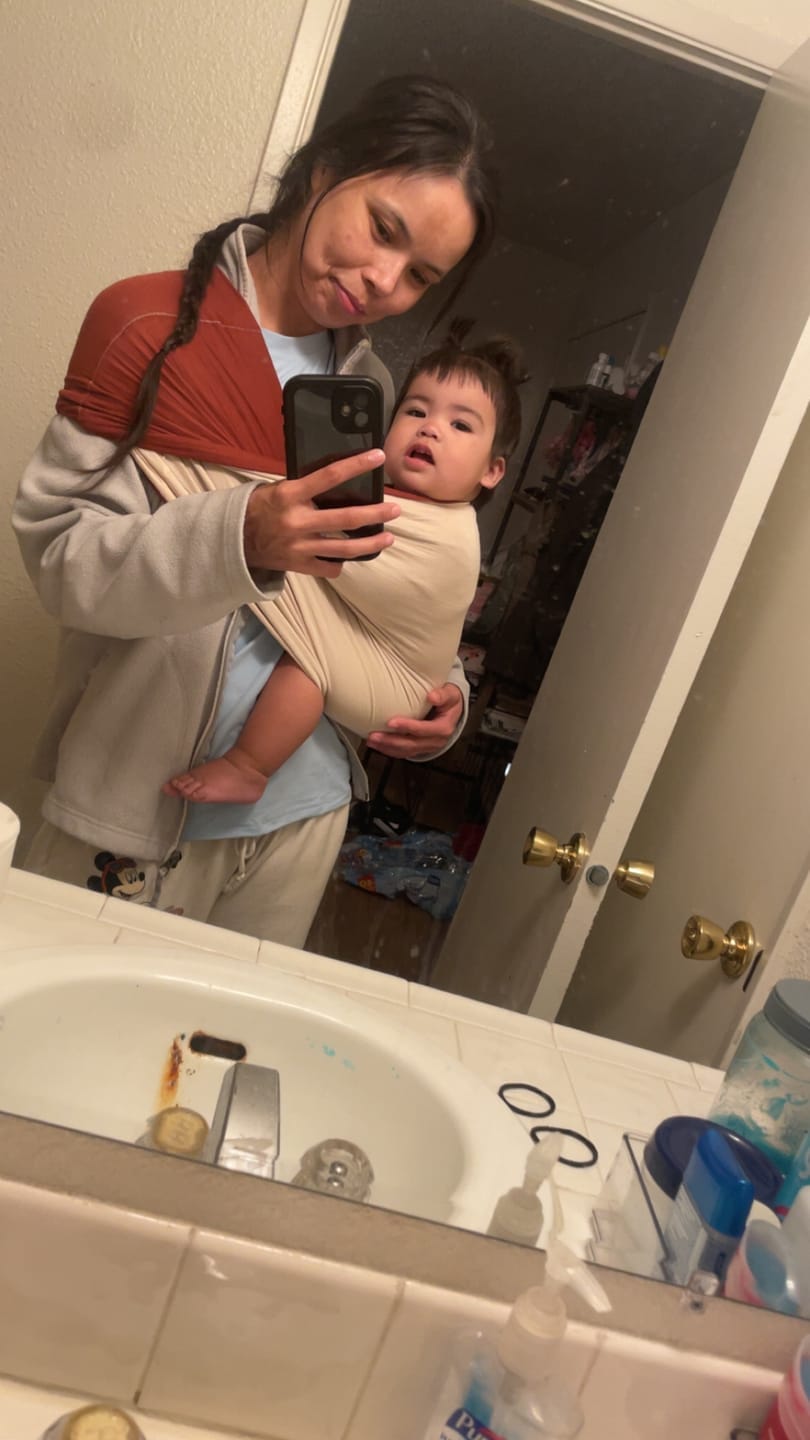 Customer photo review of Mama's Bonding Comforter