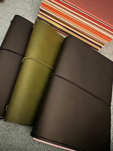 Customer photo review of Refillable Notebook Folio - Raven Black