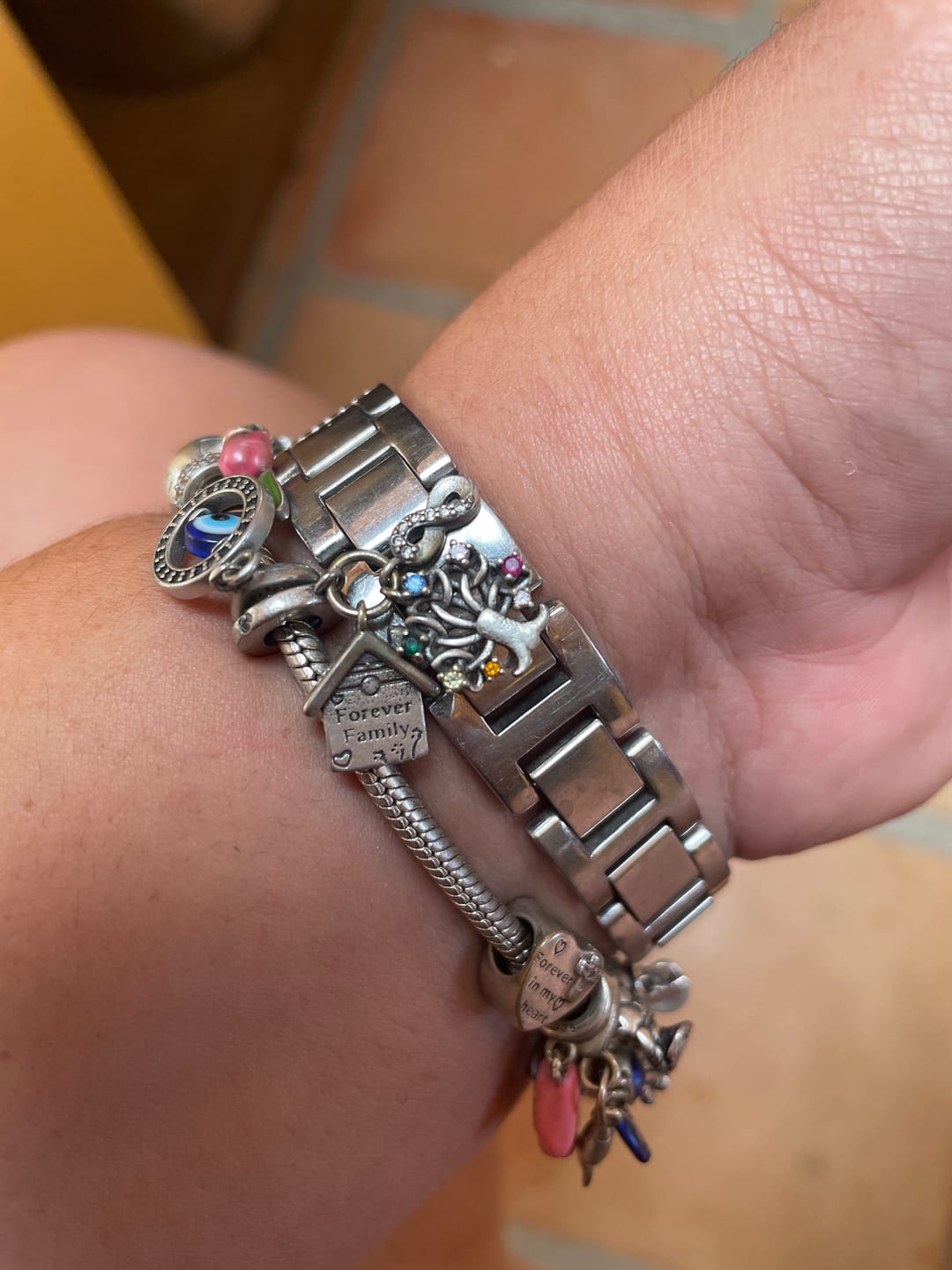 Customer photo review of Charm Casa, Árbol y Infinito "Forever Family"