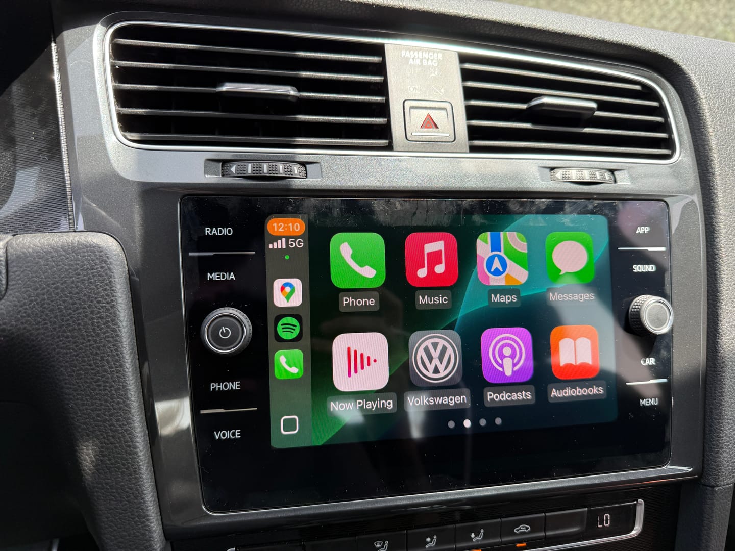 Customer photo review of VW MK7 Golf/GTI/GolfR/E-Golf 8" Glass Display Retrofit Kit (Nav/Non Nav)