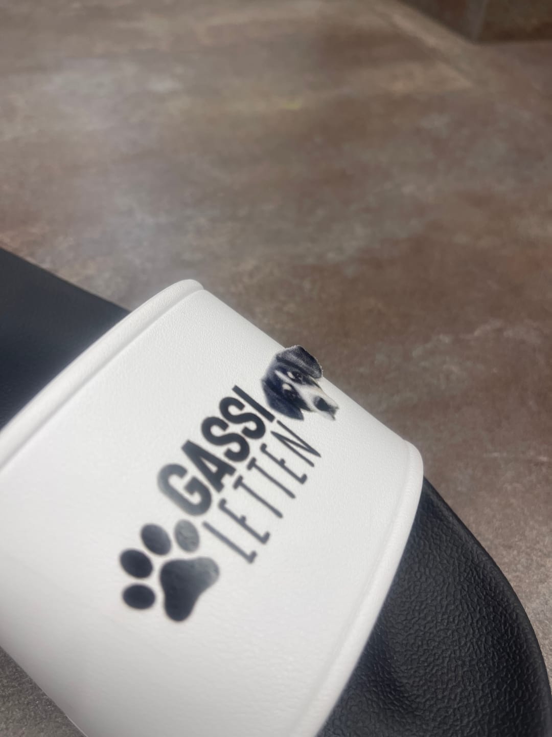 Customer photo review of Gassiletten - Individuelle Badelatschen
