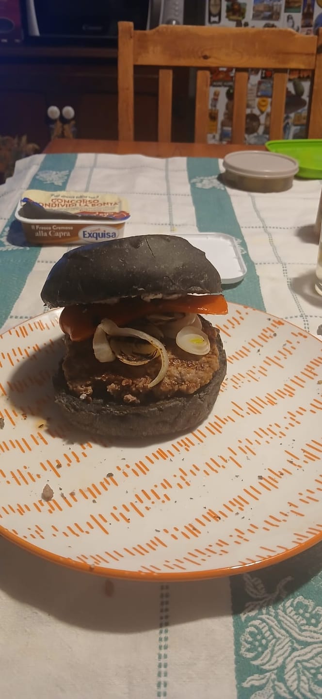 Customer photo review of Buns "Carbone vegetale"