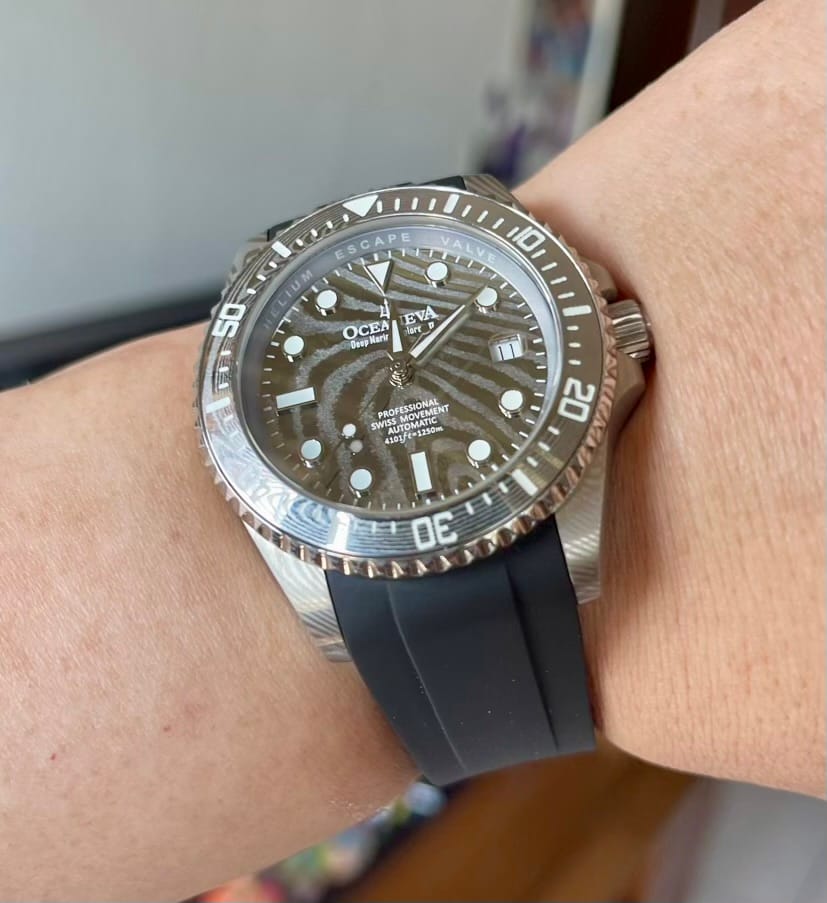 Customer photo review of Oceaneva Mens Deep Marine Explorer II Damascus Steel Dial Watch Rubber