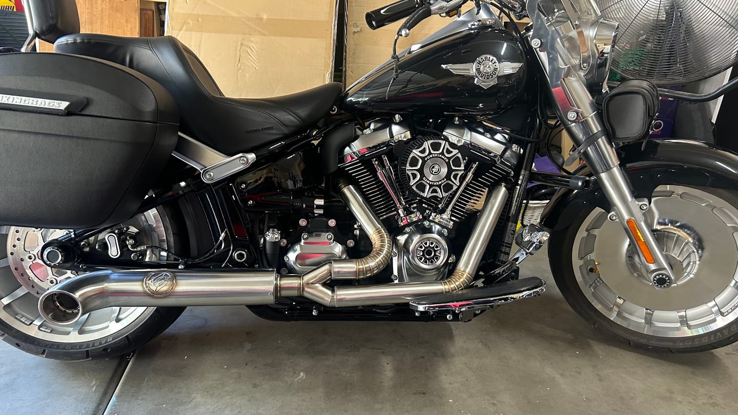 Customer photo review of Viking Saddlebags Quick Disconnect System For Harley Davidson Softail