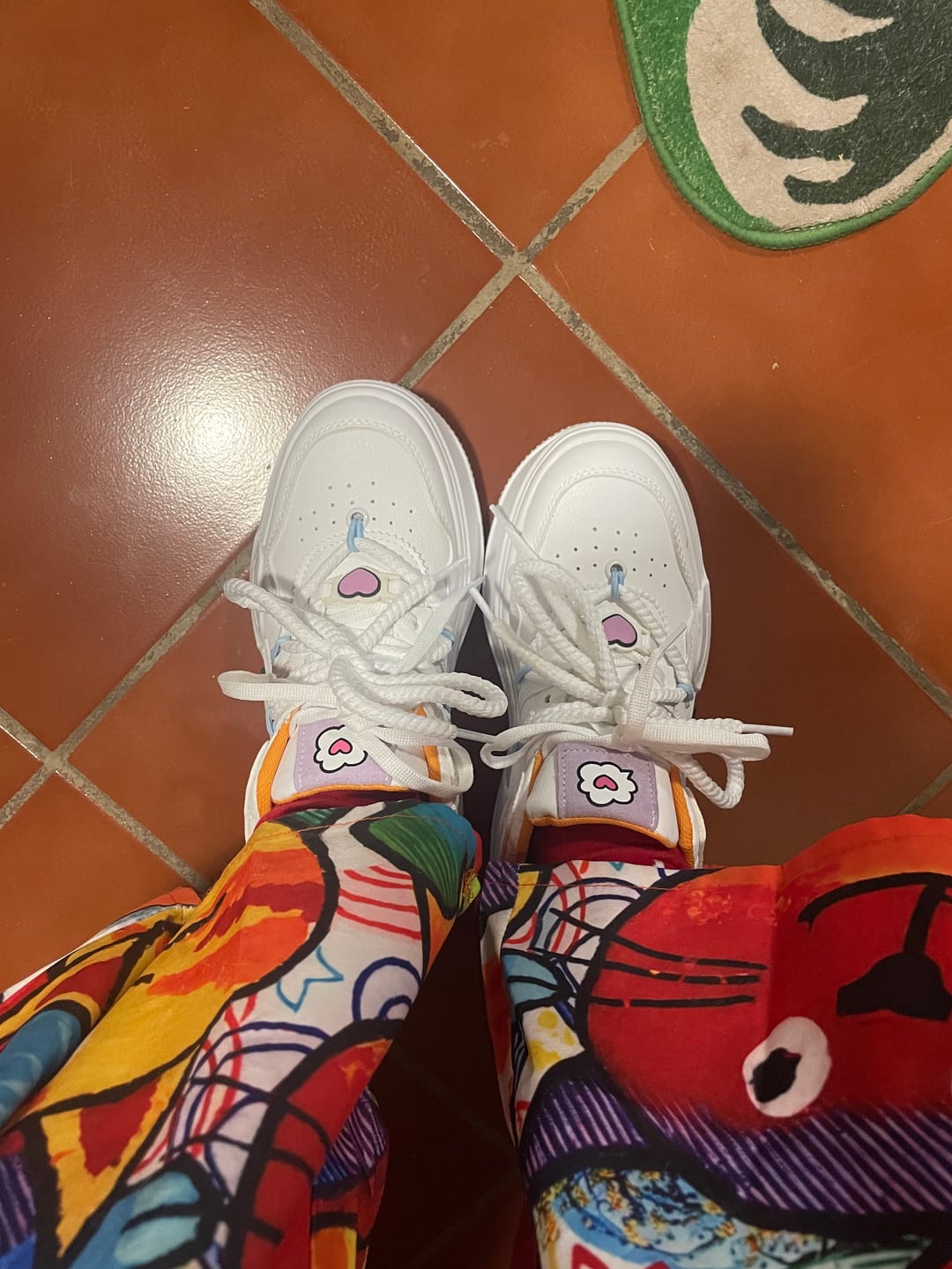 Customer photo review of HK Snowy Lace Sneaker