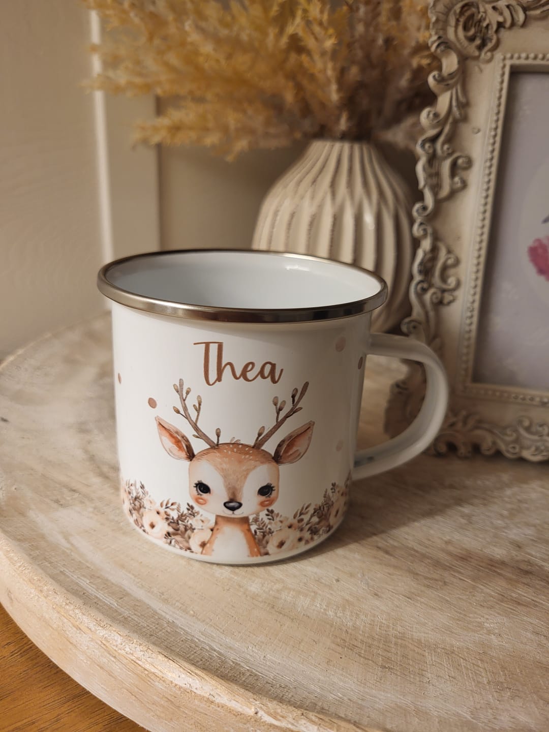 Customer photo review of Emaille Tasse personalisiert - Rentier mit Blumen