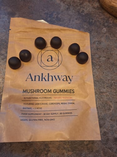 Customer photo review of Mushroom Gummies