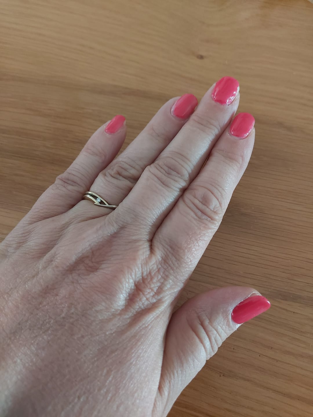 Customer photo review of Cerise Dipping Powder