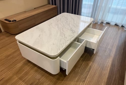 Customer photo review of Sản phẩm có sẵn - Bàn trà Sereno màu trắng, mặt đá Ceramic, thiết kế 4 ngăn kéo tiện lợi kích thước 1250 * 650 mm