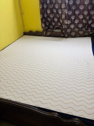 Customer photo review of Flo mattress 8inch Ortho