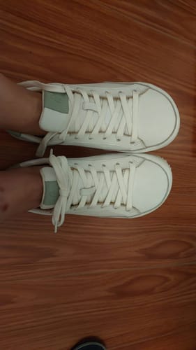 Customer photo review of Zapatilla A1. Blanca Romero