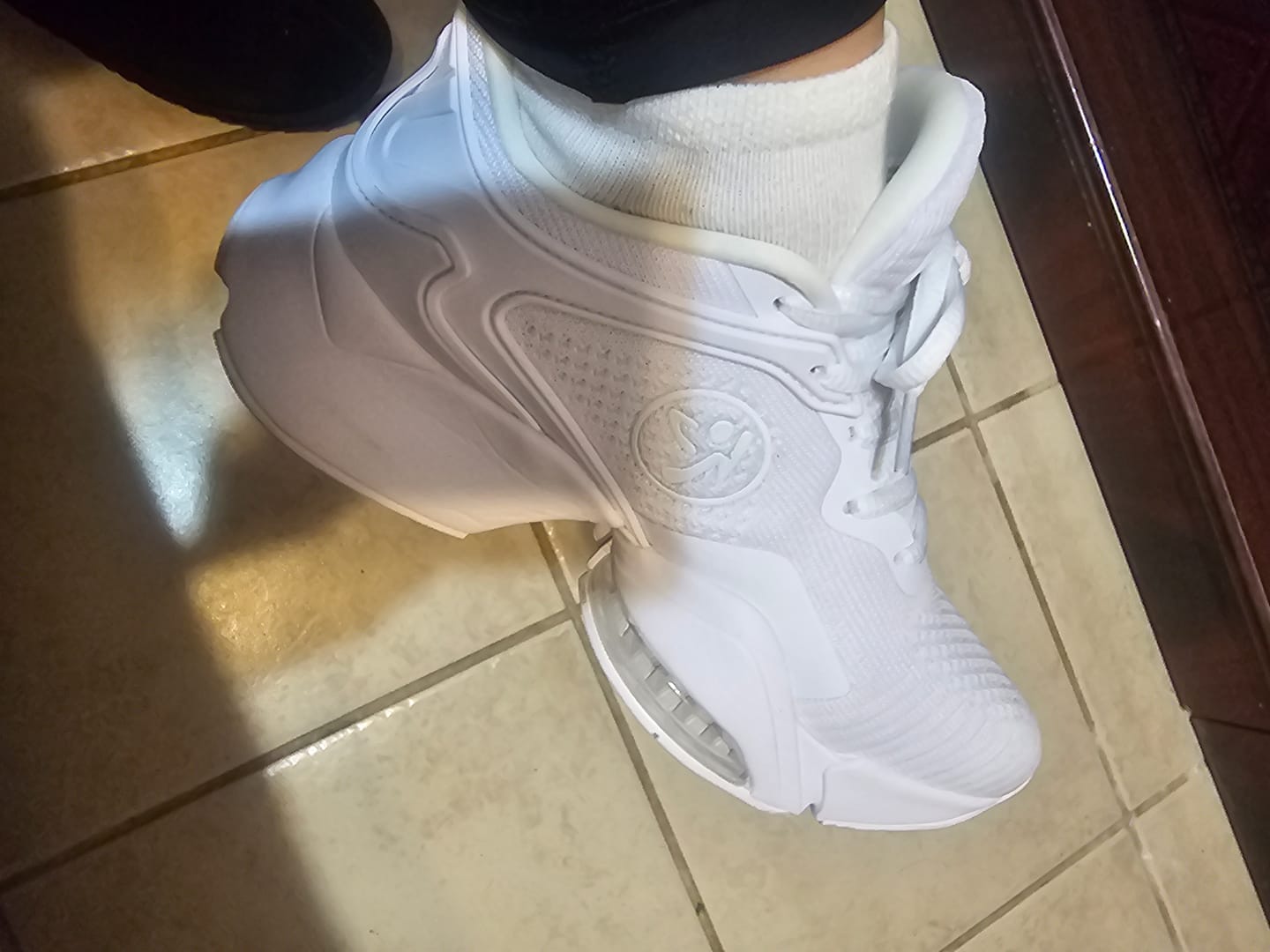Customer photo review of Zumba Air Stomp Remix II - White